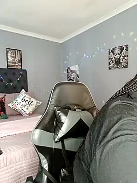 Snapshot of BBW_CUMX chatting on September 29, 2025, 7:15 am BBW CUMX online show from September 29, 2025, 7:15 am