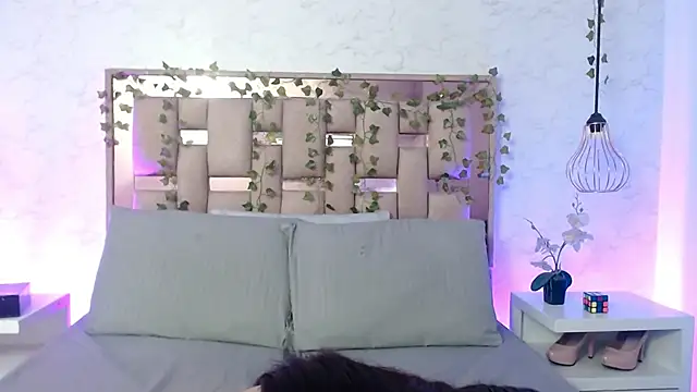 Snapshot of ScarlettRox chatting on September 26, 2025, 11:39 am ScarlettRox online show from September 26, 2025, 11:39 am