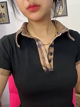 Snapshot of Sexlove_bb chatting on October 23, 2025, 3:16 am Sexlove bb online show from October 23, 2025, 3:16 am