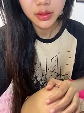 Snapshot of Sexlove_bb chatting on September 20, 2025, 2:22 pm Sexlove bb online show from September 20, 2025, 2:22 pm