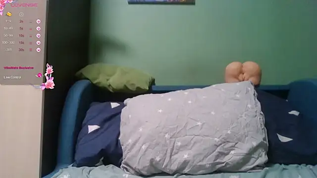 your   honeyy online show from March 20, 2026, 6:20 pm