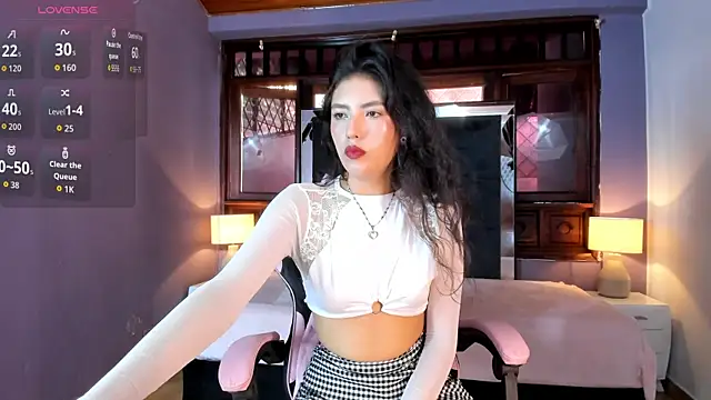 sweet-muse online show from September 30, 2025, 7:09 pm