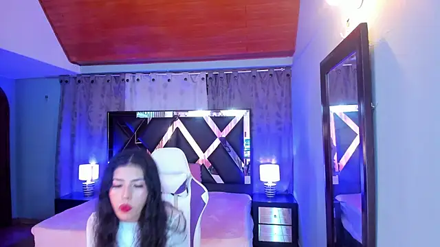 sweet-muse online show from September 27, 2025, 11:27 am