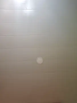 Linda Hot13 online show from October 21, 2025, 3:00 pm