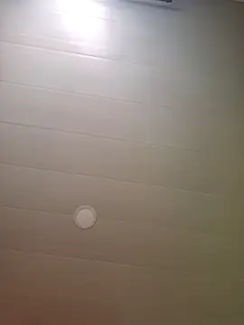 Linda Hot13 online show from October 19, 2025, 3:04 pm