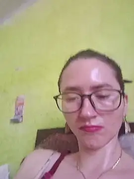 Linda Hot13 online show from September 11, 2025, 2:06 pm