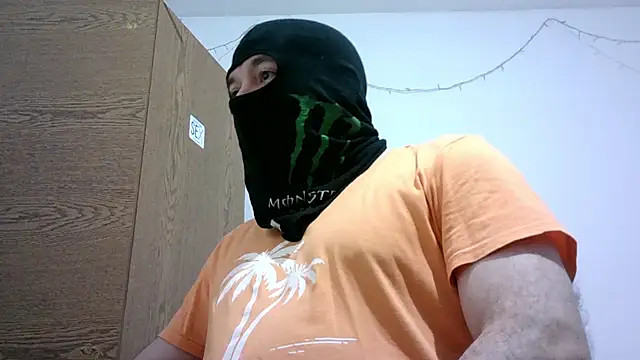 Snapshot of Black_Scorpion91 chatting on October 27, 2025, 5:03 pm Black Scorpion91 online show from October 27, 2025, 5:03 pm