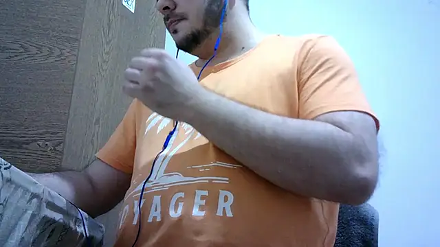 Snapshot of Black_Scorpion91 chatting on September 26, 2025, 5:42 pm Black Scorpion91 online show from September 26, 2025, 5:42 pm