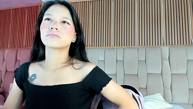 Sophie Calloway online show from February 16, 2026, 2:05 pm