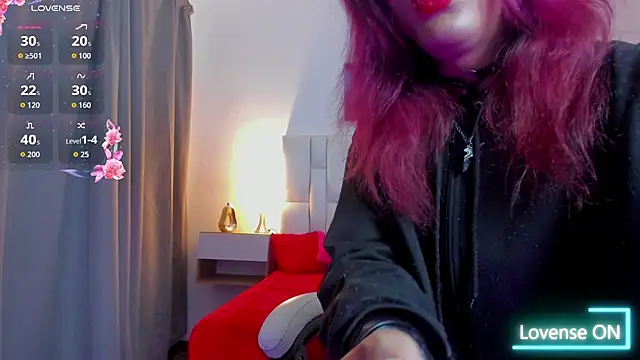 Snapshot of MilkWhore1 chatting on August 4, 2026, 7:51 pm MilkWhore1 online show from August 4, 2026, 7:51 pm