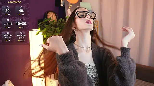 SheenaDunaway online show from October 15, 2025, 4:04 pm