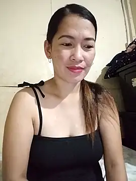 Snapshot of wildxxxGia chatting on February 1, 2026, 7:45 pm wildxxxGia online show from February 1, 2026, 7:45 pm