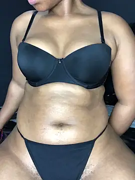 Thick Shawtyy online show from September 19, 2025, 2:21 pm