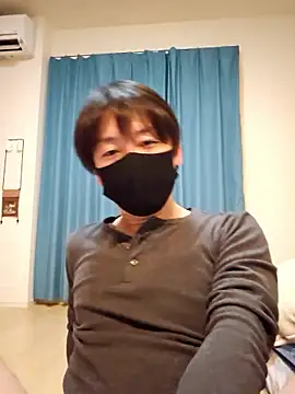 Earth 001 online show from November 9, 2025, 12:09 pm