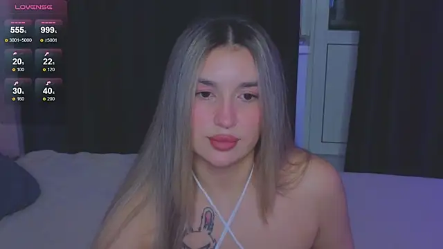 RoxyChill online show from September 22, 2025, 7:53 pm