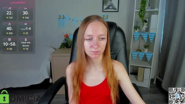 Snapshot of Mia_E1fie chatting on October 11, 2025, 6:03 am Mia E1fie online show from October 11, 2025, 6:03 am