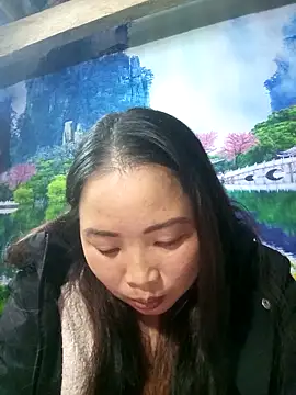 PhamPhung online show from March 12, 2026, 1:37 pm