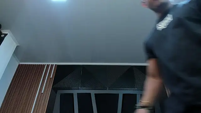 Snapshot of marco_garciia_ chatting on September 25, 2025, 11:11 pm marco garciia online show from September 25, 2025, 11:11 pm