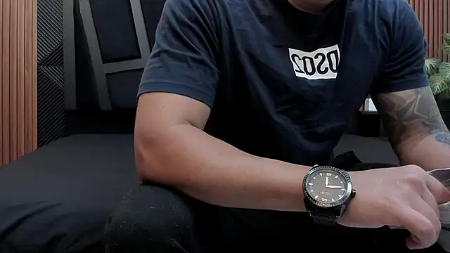 Snapshot of marco_garciia_ chatting on September 17, 2025, 11:18 pm marco garciia online show from September 17, 2025, 11:18 pm