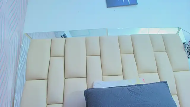 sweet amye online show from September 23, 2025, 7:10 pm