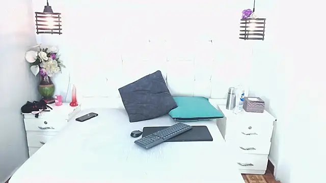 Snapshot of Atley_Dolly chatting on September 13, 2025, 9:59 pm Atley Dolly online show from September 13, 2025, 9:59 pm
