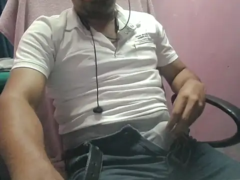 Snapshot of sexy_boy_hot_lund chatting on July 23, 2026, 11:29 am sexy boy hot lund online show from July 23, 2026, 11:29 am