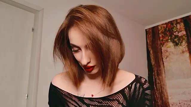 Snapshot of AuraPure chatting on September 27, 2025, 3:29 pm AuraPure online show from September 27, 2025, 3:29 pm