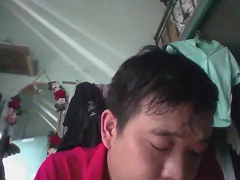 Snapshot of Boy_kuto77 chatting on January 12, 2026, 4:41 am Boy kuto77 online show from January 12, 2026, 4:41 am