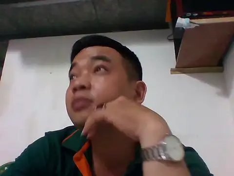 Snapshot of Boy_kuto77 chatting on October 23, 2025, 11:20 am Boy kuto77 online show from October 23, 2025, 11:20 am