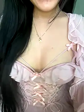 Donna11 online show from November 28, 2025, 6:35 am