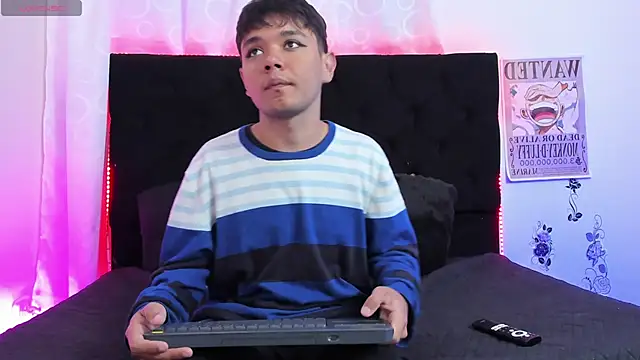 Snapshot of kody_sexy chatting on October 16, 2025, 11:40 am kody sexy online show from October 16, 2025, 11:40 am