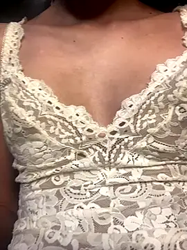 Snapshot of sunset24 chatting on September 19, 2025, 5:33 am sunset24 online show from September 19, 2025, 5:33 am