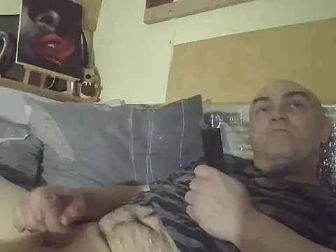 habartek85 online show from September 26, 2025, 1:12 am