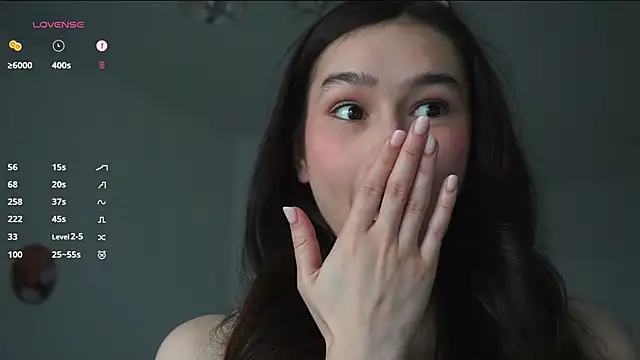 Snapshot of ViolaVow chatting on October 1, 2025, 3:33 am ViolaVow online show from October 1, 2025, 3:33 am