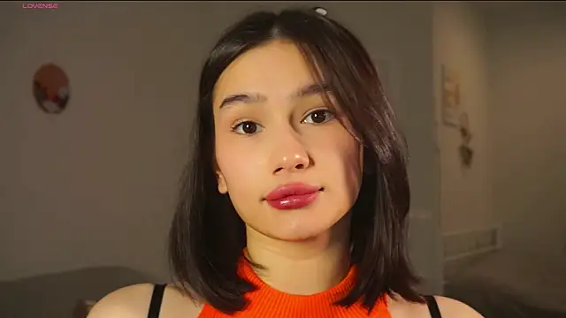 Snapshot of ViolaVow chatting on November 5, 2025, 4:15 am ViolaVow online show from November 5, 2025, 4:15 am