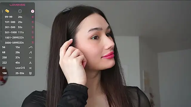 Snapshot of ViolaVow chatting on September 26, 2025, 3:57 am ViolaVow online show from September 26, 2025, 3:57 am