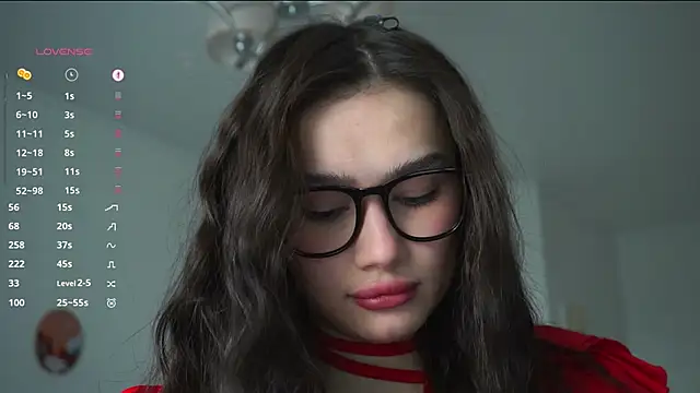 Snapshot of ViolaVow chatting on October 11, 2025, 5:30 am ViolaVow online show from October 11, 2025, 5:30 am