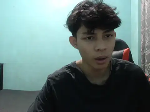 Snapshot of Kyoshi_19 chatting on October 18, 2025, 4:47 am Kyoshi 19 online show from October 18, 2025, 4:47 am