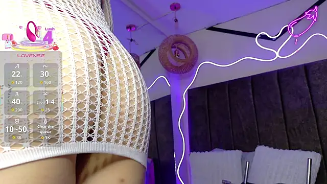 ashleyy lopez online show from September 9, 2025, 4:11 am
