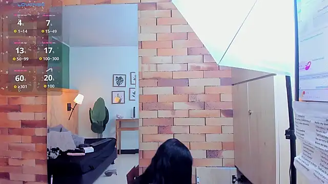 milavega  online show from September 21, 2025, 11:59 am