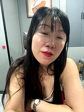 Snapshot of xiaomei-11 chatting on October 5, 2025, 2:52 pm xiaomei-11 online show from October 5, 2025, 2:52 pm