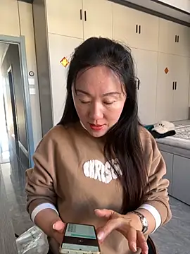 Snapshot of xiaomei-11 chatting on October 26, 2025, 2:01 am xiaomei-11 online show from October 26, 2025, 2:01 am