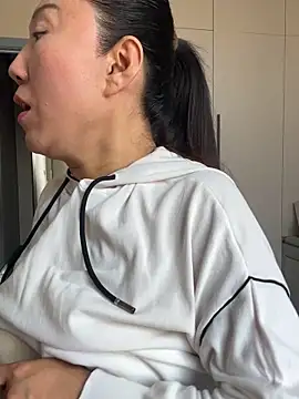 Snapshot of xiaomei-11 chatting on October 3, 2025, 4:36 am xiaomei-11 online show from October 3, 2025, 4:36 am