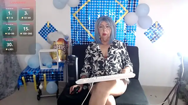 ruth blue21 online show from September 23, 2025, 12:45 pm