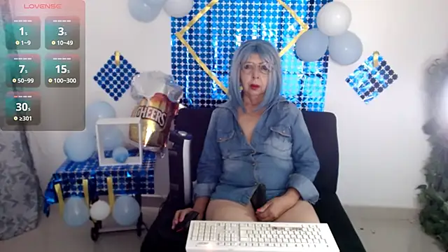 ruth blue21 online show from September 22, 2025, 2:45 pm