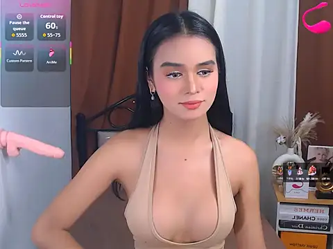 Snapshot of Eunice_Celestial chatting on October 17, 2025, 10:22 pm Eunice Celestial online show from October 17, 2025, 10:22 pm