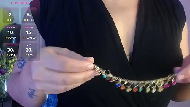 Sara cute92 online show from October 24, 2025, 5:06 am