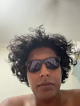 arjuned02 online show from April 12, 2026, 6:00 pm