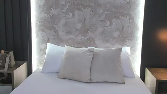 Snapshot of saliha_pinky chatting on September 21, 2025, 2:17 am saliha pinky online show from September 21, 2025, 2:17 am