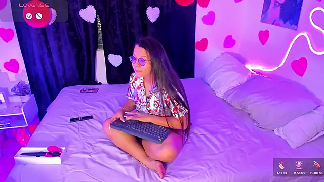 Dilan and Mia online show from February 17, 2026, 7:05 am